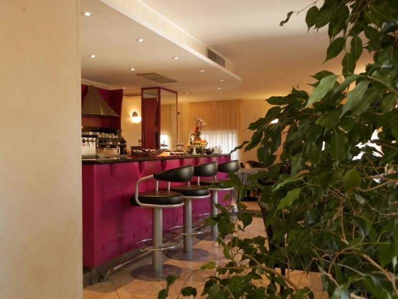Augustus Hotel Biella Zewnętrze zdjęcie